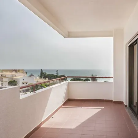 Vista Mar Aparthotel 3*